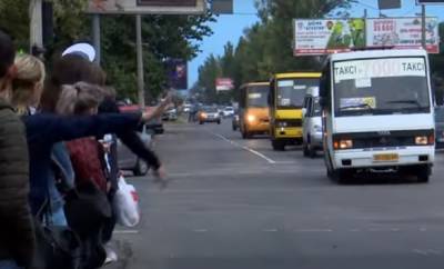 Пассажиры показали "новинки" в маршрутках после подорожания: видео из Одессы