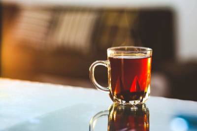 Ученые обнаружили способность чая вдвое снижать риск развития деменции