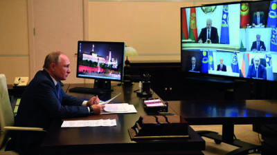 Путин по видеосвязи принимает участие в саммите ОДКБ