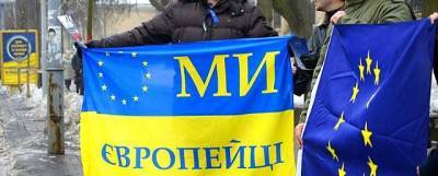 Лавров: Киев постоянно что-то клянчит у Запада, это недостойно украинского народа