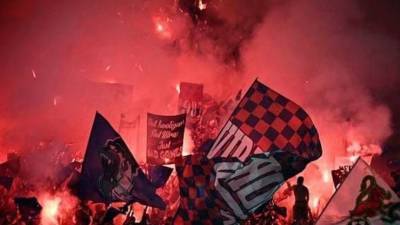 Фанаты едва не сожгли стадион во время матча «Лион» — «Страсбур»