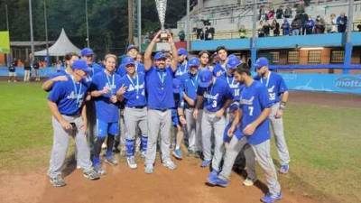 Сборная Израиля завоевало серебро на чемпионате Европы по бейсболу