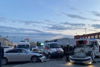 Попавшая в ДТП с Lexus машина ДПС ехала на вызов об угоне в Новосибирске