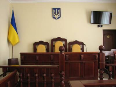 СМИ: В Киеве судья Соломенского суда угодила в скандал из-за рейдерского захвата земли