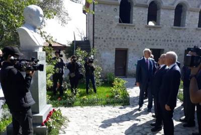 Известные деятели культуры Азербайджана прибыли в город Шуша