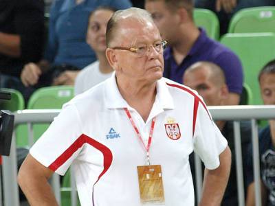 Не стало легендарного сербского баскетболиста и тренера Душана Ивковича