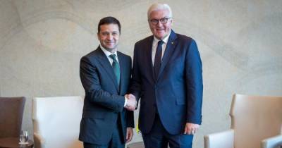 Президент Германии посетит Украину по приглашению Зеленского
