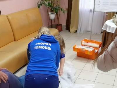 Жительница Ямала скончалась на избирательном участке от остановки сердца