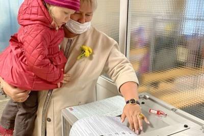 Почти 35% избирателей уже проголосовали на выборах в Ленобласти