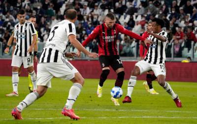 Ювентус добыл лишь одно очко в матче с Миланом и остался в зоне вылета