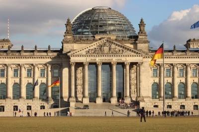 Германия: Новый Бундестаг может стать вторым по величине парламентом в мире