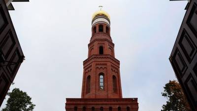 Патриарх Кирилл освятил восстановленную Исидоровскую колокольню в Петербурге
