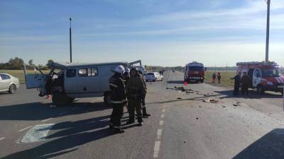 В Башкирии в аварию попал автобус с 15 пассажирами