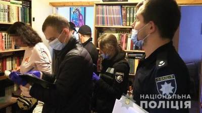 В Киеве мужчина убил мать гантелью, ему грозит 15 лет тюрьмы