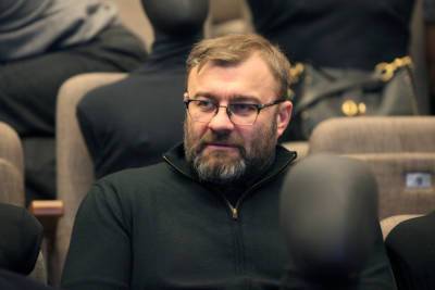 Директор Башмета не поверил сообщениям о драке Пореченкова в аэропорту