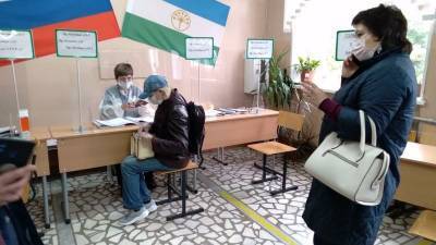В Уфе сотрудники штаба по наблюдению за выборами посетили избирательные участки