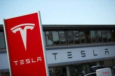 Почему акции Tesla могут подешеветь