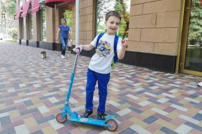 Детские соревнования на самокатах устраивают в Железноводске