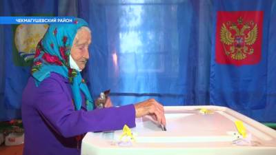 Санобработка и подарки для избирателей: как в Башкирии прошел первый день выборов