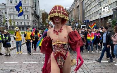 В Киеве прошел марш в поддержку лесби и геев | Новости и события Украины и мира, о политике, здоровье, спорте и интересных людях