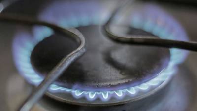 Цена газа в Европе упала почти на 5%