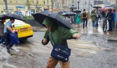 Москву накрыл мощнейший за 73 года осенний шторм