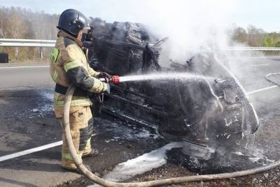 Один из погибших в ДТП водителей в Шилкинском районе сгорел в машине — СМИ