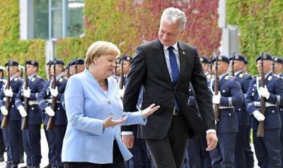Президент Литвы в Германии встретится с канцлером А. Меркель