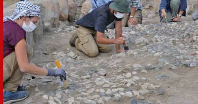 Одну из древнейших мозаик нашли в Турции