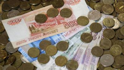 Правительство России повысит МРОТ до 13,6 тысячи рублей