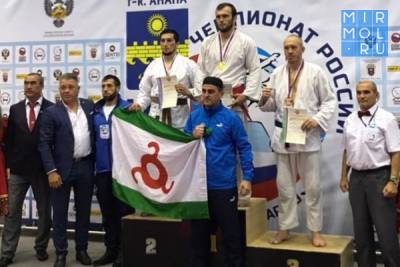 Шамиль Магомедов стал трехкратным чемпионом России по всестилевому каратэ