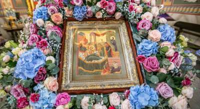 Рождество Богородицы 21 сентября: верующие УПЦ прославляют Пречистую и обращают к ней свои молитвы