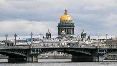 Гидрометцентр спрогнозировал дождь в Петербурге 21 сентября