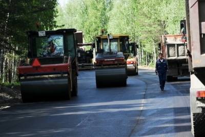 Из-за ремонтных работ образовалась огромная пробка на трассе Пермь-Екатеринбург