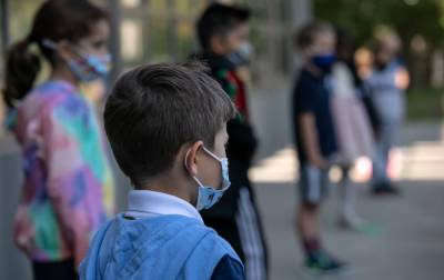 Впервые за все время статистики: в Украине доля больных COVID детей превысила 10%
