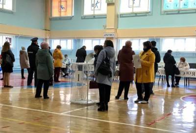 В третий день голосования явка на Ямале на выборах превысила 55% - nakanune.ru - Ноябрьск - Салехард