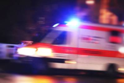 В Гатчине 16-летний подросток выпал из окна пятого этажа