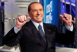 Берлускони не хочет к психиатру - новые маневры в процессе по делу "Руби"