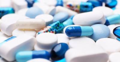 Рада разрешила покупать лекарства для тяжелобольных по отдельным договорам
