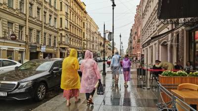 Администрация Петербурга сообщила о начале подготовки к осеннему паводку