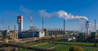 Крупнейший потребитель удобрений в Литве сокращает производство — из-за цен на газ