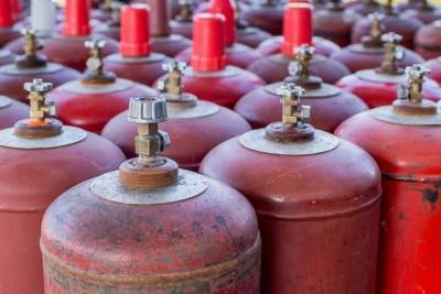 Жителям Псковского района начали поставлять газ в баллонах