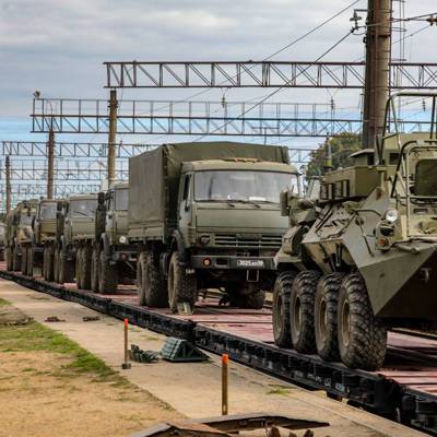 Два эшелона с военными возвращаются в Россию из Белоруссии после учений "Запад-2021"