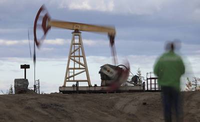 Bloomberg (США): в следующем году объем добычи нефти в России приблизится к постсоветскому максимуму