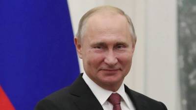 Путин поручил продолжать плановую газификацию вместе с социальной