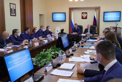 Глава Дона и зам генпрокурора России обсудили будущее новых рынков, перенесенных из Аксая