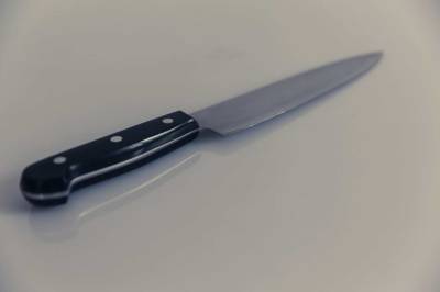 В Москве 15-летний подросток трижды ударил сверстника ножом на школьной перемене