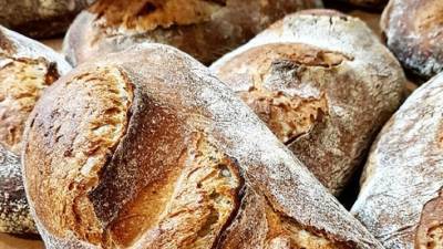 Цены на хлеб и масло в Израиле могут резко повыситься: вот причина