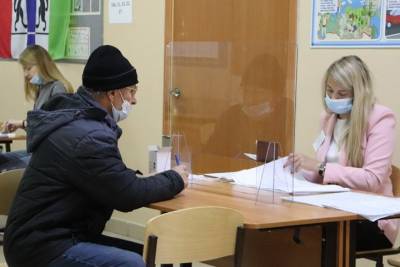Почти четверть новосибирцев проголосовала на выборах Госдумы. Темпы явки выросли