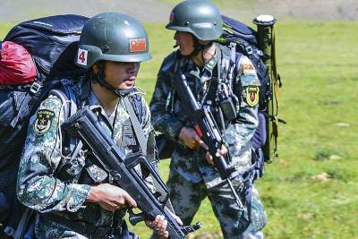 Эксперт Чэнь Ху: "Китай вооружается против Тайваня и поддерживающих его сил"